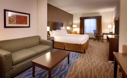  - Holiday Inn Express & Suites Overland Park