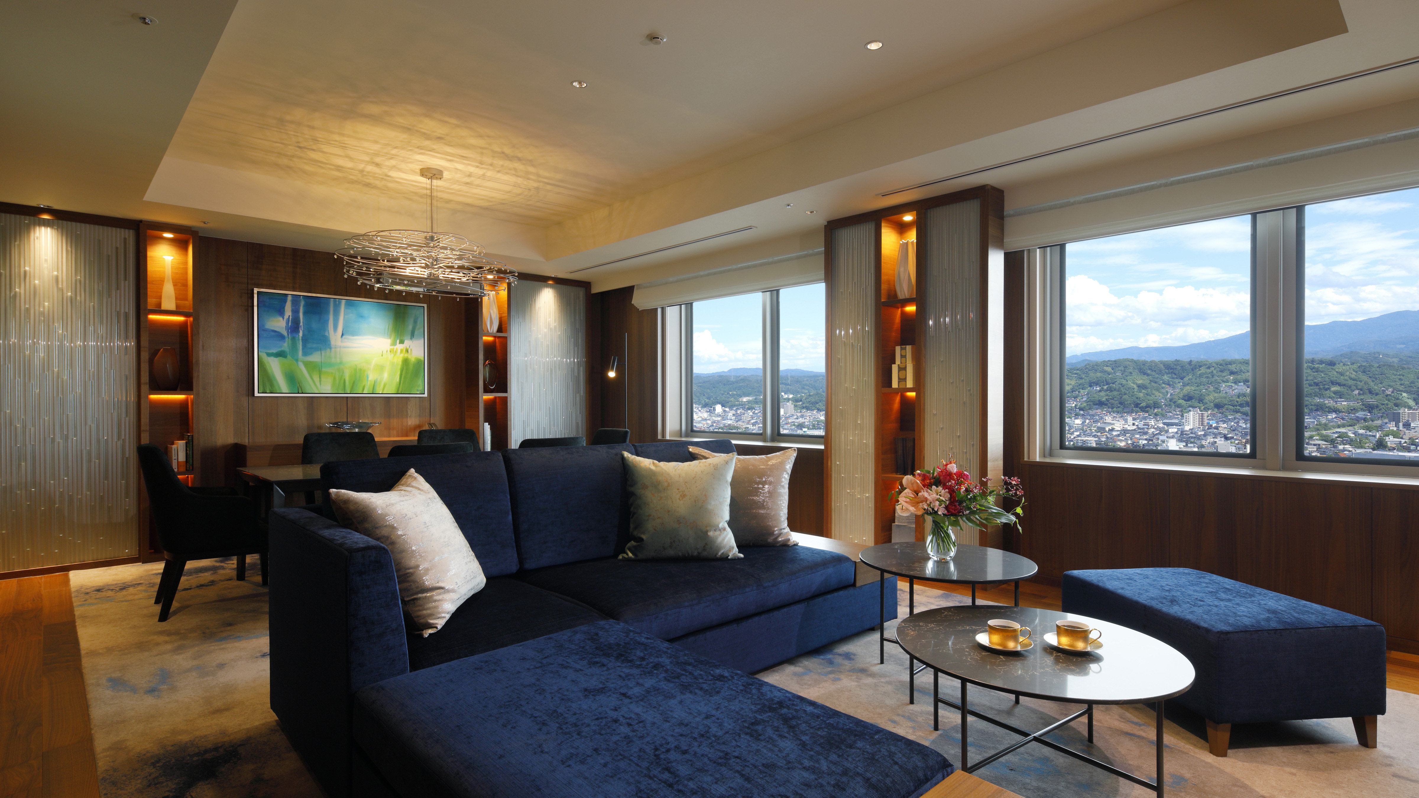 Hotel Nikko Kanazawa-guestroom-Inperial Suite.jpg