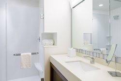  - Courtyard by Marriott Hotel Downtown Buffalo