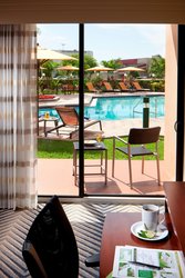  - Courtyard by Marriott Hotel Northeast Fort Lauderdale