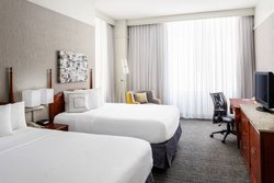  - Courtyard by Marriott Downtown Houston - I-45, Exits 47B & 47C