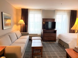  - Staybridge Suites Oconomowoc