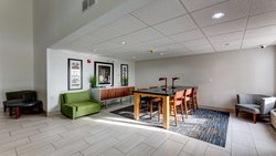  - Holiday Inn Express & Suites Ashtabula - I-90, Exit 223