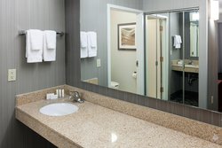  - Courtyard by Marriott Hotel East Wichita
