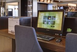  - Courtyard by Marriott Airport Indianapolis - I-74 & I-465, Exit 11