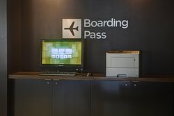  - Courtyard by Marriott Airport Indianapolis - I-74 & I-465, Exit 11