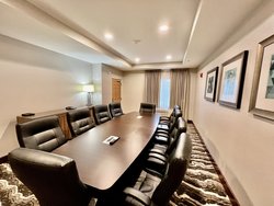 - Staybridge Suites Novi - I-96, Exit 160