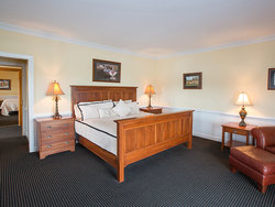  - Smithfield Station Inn