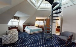  - Smithfield Station Inn