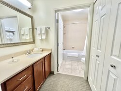  - Staybridge Suites Novi - I-96, Exit 160