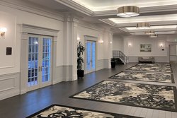  - Crowne Plaza Hotel Oregon Convention Center Portland - I-5, Exit 302A