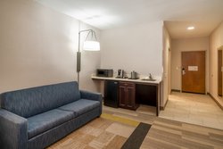  - Holiday Inn Express & Suites Magee