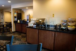  - Cobblestone Hotel & Suites Knoxville