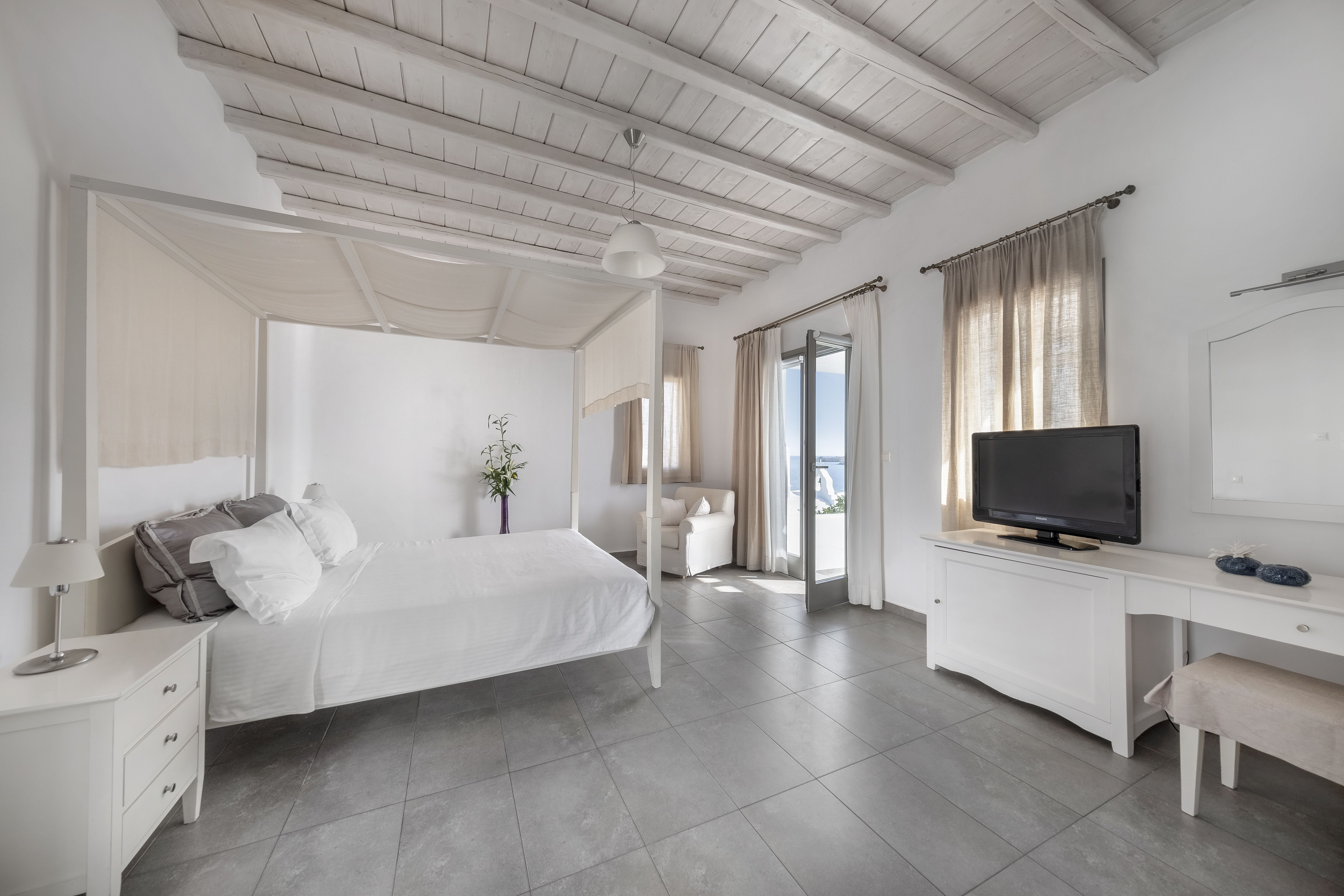 DELIADES HOTEL-guestroom-POOL SUITE SEA VIEW.jpg