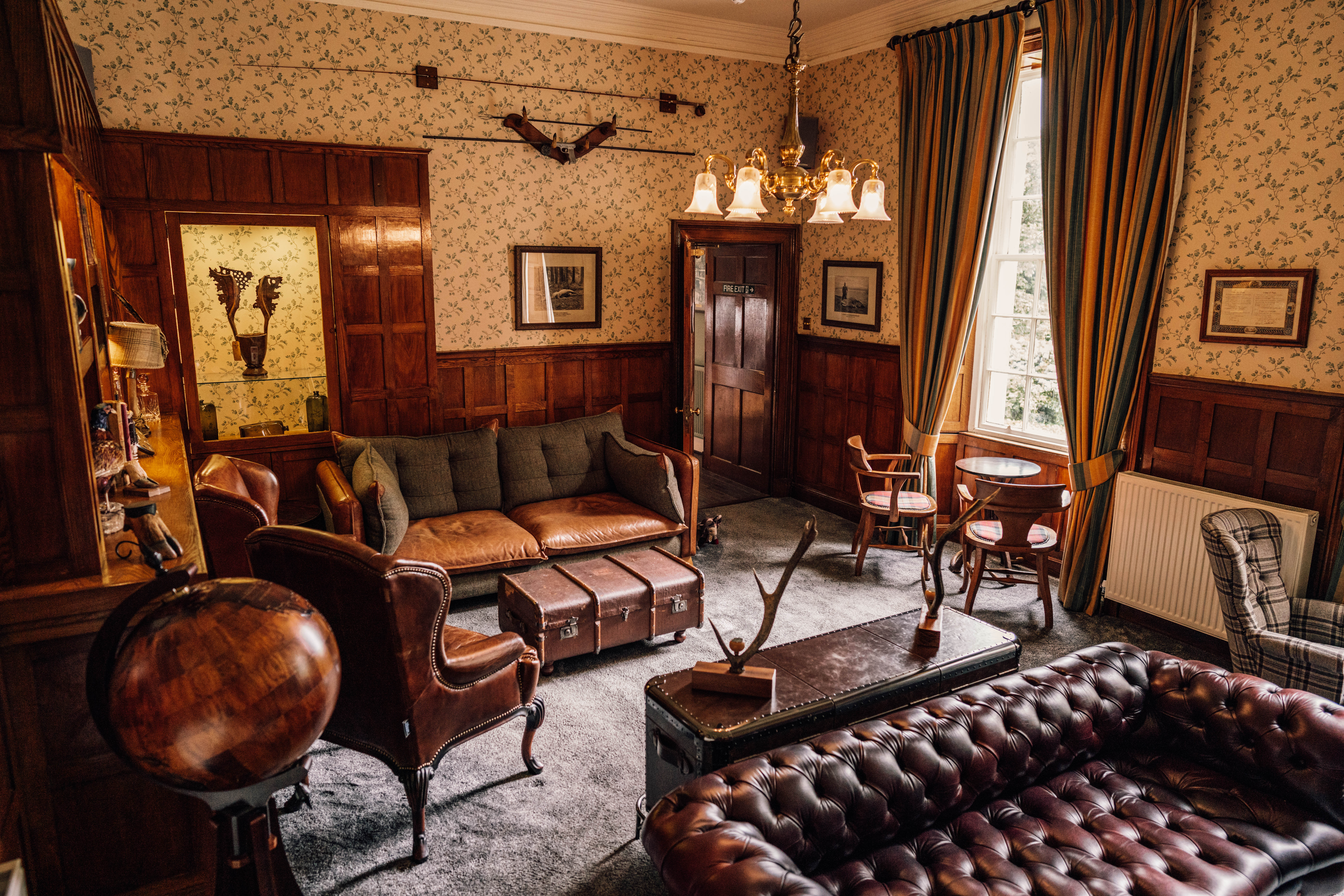 FORSS HOUSE HOTEL-guestroom-Living Area.jpg