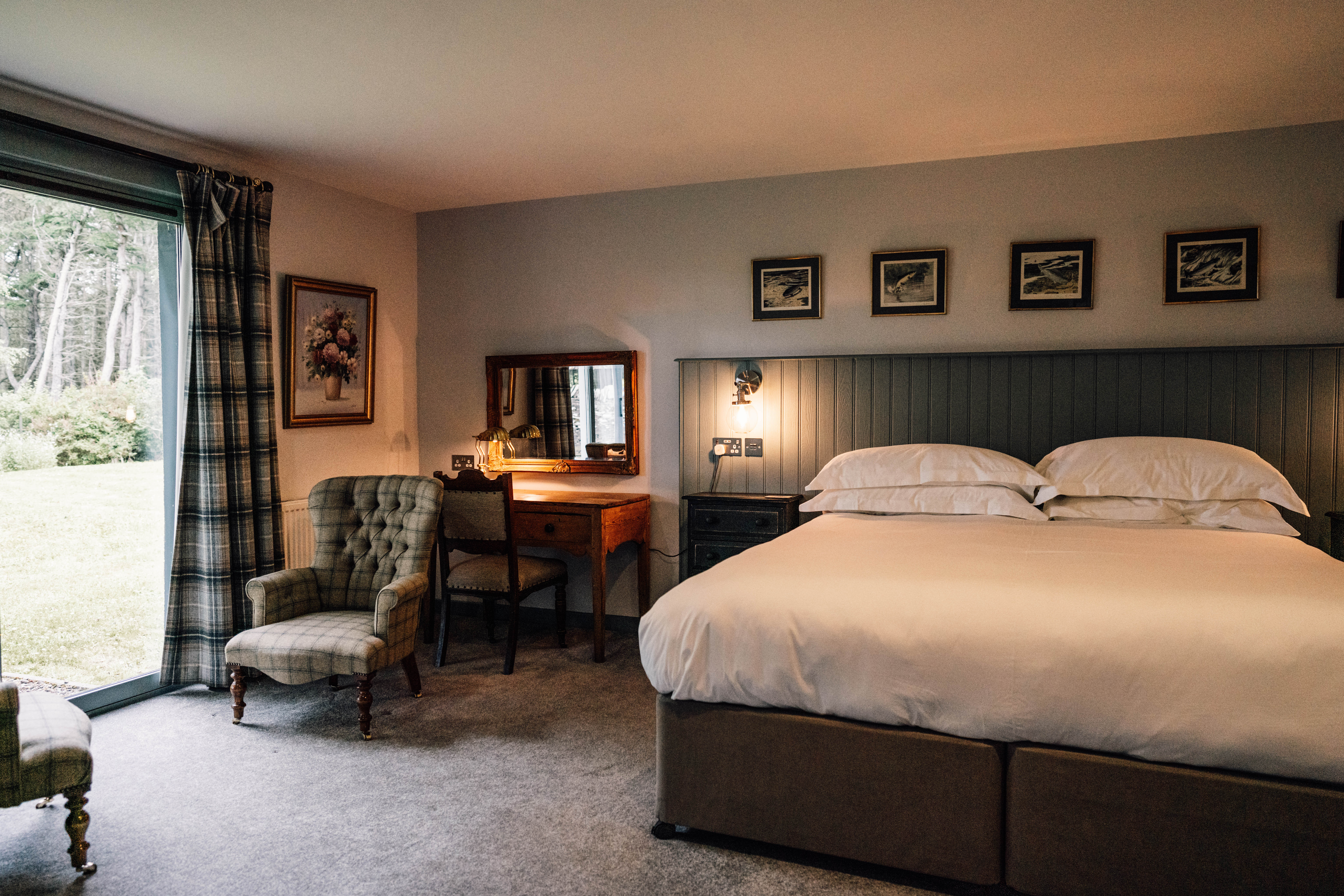 FORSS HOUSE HOTEL-guestroom-Superior River House Double.jpg