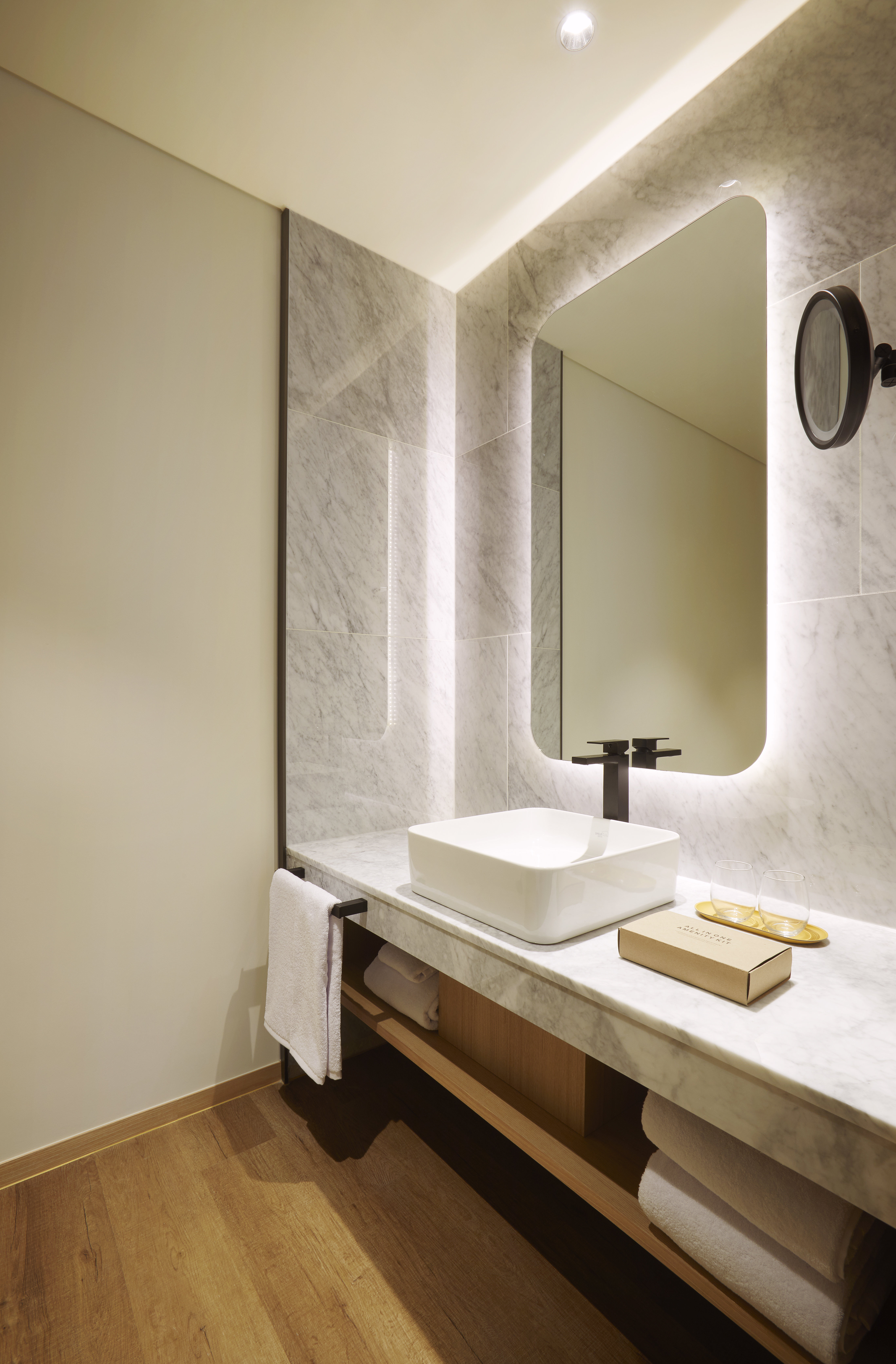 VOCO SEOUL GANGNAM BY IHG-guestroom-Royal Suite.jpg