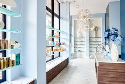  - Edwin Hotel Aquarium Chattanooga