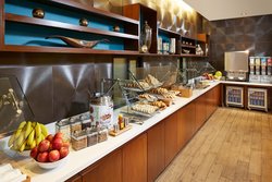  - SpringHill Suites by Marriott Anaheim - I-5, Exit 109