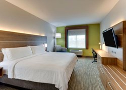  - Holiday Inn Express & Suites Mankato