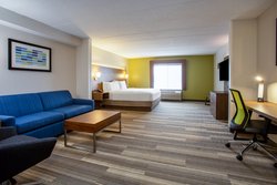  - Holiday Inn Express & Suites Fort Wayne - I-69, Exit 302