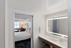  - Fairfield Inn & Suites by Marriott Pacifica