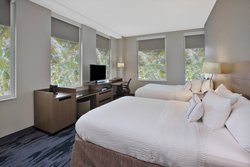  - Fairfield Inn & Suites by Marriott Milwaukee - I-794, Exit 1E