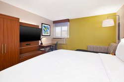  - Holiday Inn Express Arlington Blvd Fairfax