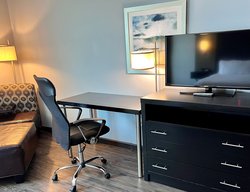  - Holiday Inn Carlsbad