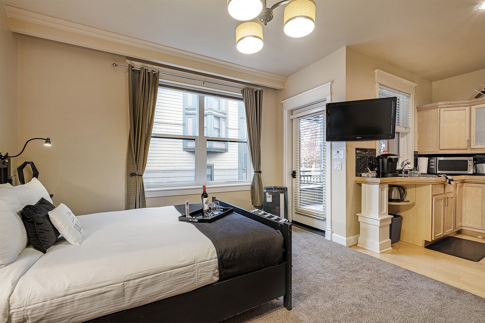 THE ORENCO HOTEL-guestroom-B Bed Patio.jpg