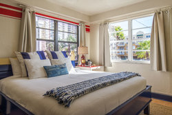  - Freehand Hostel Miami Beach