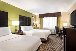  - Holiday Inn Express Edmond - I-35, Exit 141