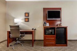  - Holiday Inn Express & Suites Park Place NW Milwaukee