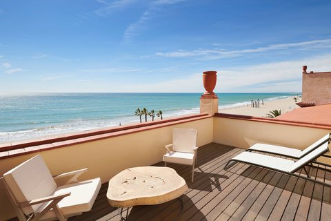 LE MERIDIEN RA BEACH HOTEL SPA - Photo 39