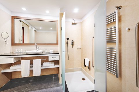 LE MERIDIEN RA BEACH HOTEL SPA - Photo 42