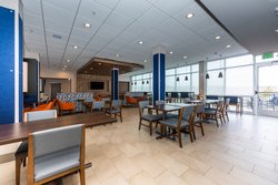  - Holiday Inn Express & Suites Monticello Charlottesville