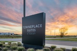  - TownePlace Suites by Marriott Airport Indianapolis - I-70, Exit 68