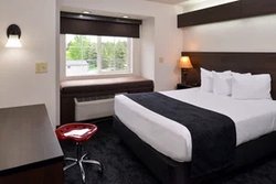  - Hotel Ruby Ponderay