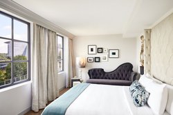  - Edwin Hotel Aquarium Chattanooga