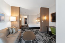  - Fairfield Inn & Suites by Marriott Pacifica