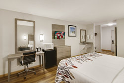  - Red Roof Inn & Suites NAS Pensacola