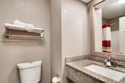  - Red Roof Inn & Suites NAS Pensacola