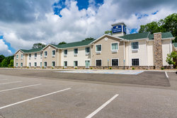  - Cobblestone Hotel & Suites Harborcreek Erie