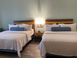  - SPOT X Hotel Southwest Orlando