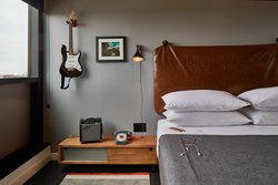  - Moxy Hotel by Marriott Uptown Minneapolis