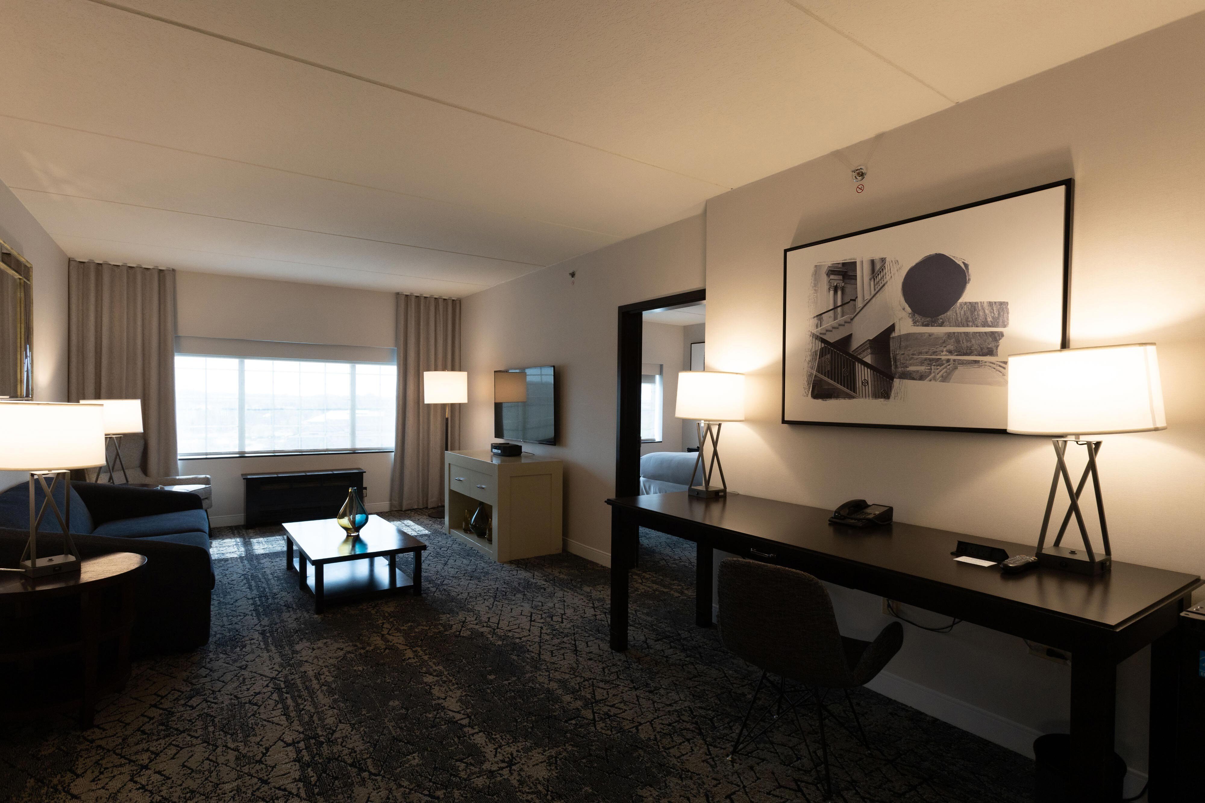 Chicago Suite Parlor