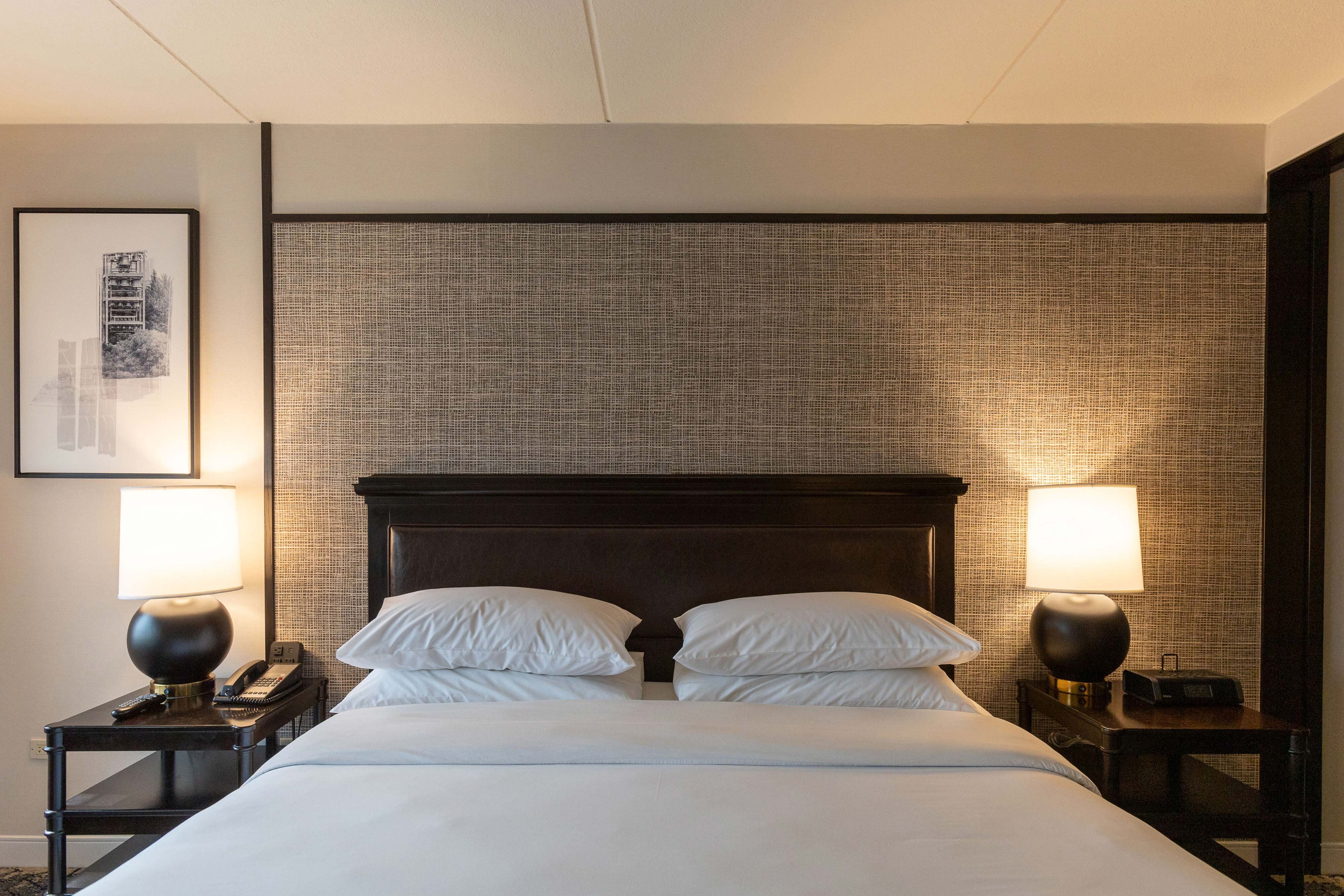 Chicago Suite Bedroom