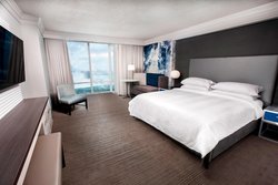  - Marriott Gateway on the Falls Hotel Niagara Falls