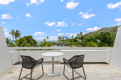 INTERCONTINENTAL HAYMAN ISLAND RESO - Photo 55