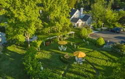  - Lithia Springs Resort Ashland - I-5, Exit 19